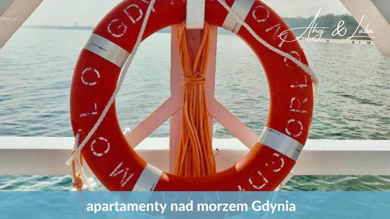 Laba - Basen, Blisko Plazy, Cisza, Taras, Parking, Bezplatne Wifi, Wyjatkowy! Apartman Gdynia Kültér fotó