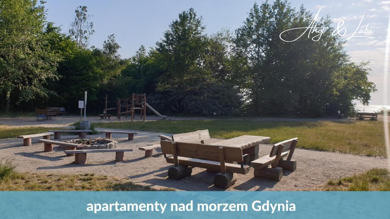 Laba - Basen, Blisko Plazy, Cisza, Taras, Parking, Bezplatne Wifi, Wyjatkowy! Apartman Gdynia Kültér fotó