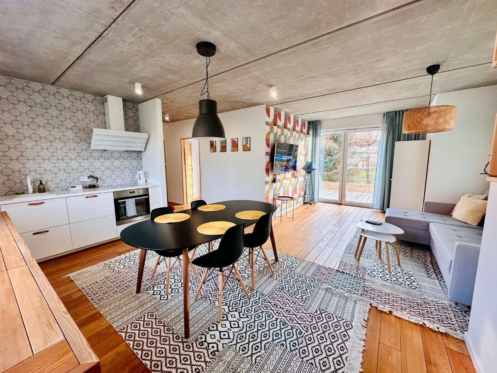 Laba - Basen, Blisko Plazy, Cisza, Taras, Parking, Bezplatne Wifi, Wyjatkowy! Apartman Gdynia Kültér fotó
